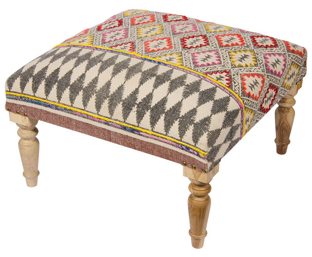 Pocha Arrow Footstool